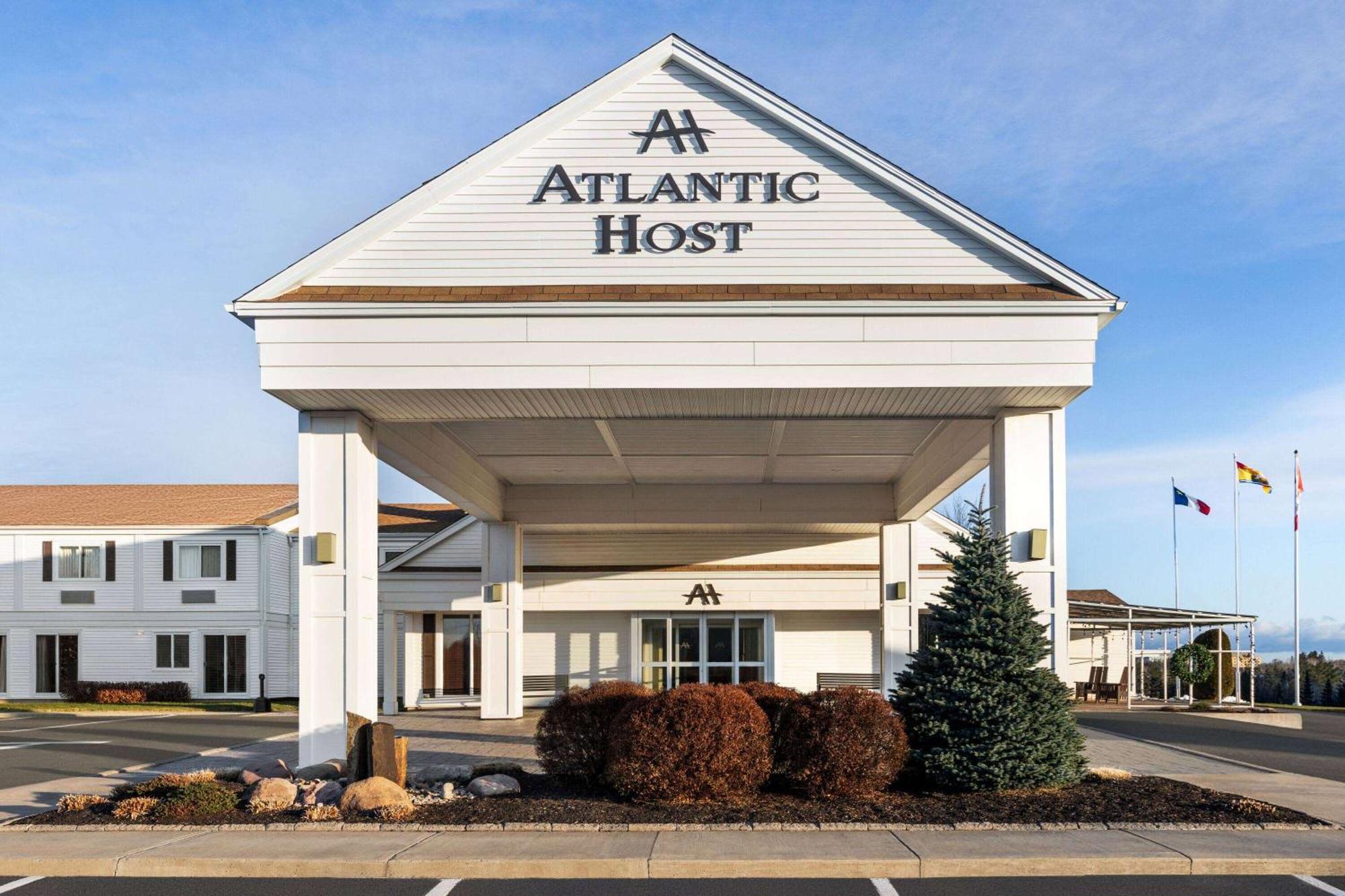 Atlantic Host Hotel, Trademark Collection By Wyndham Батерст Экстерьер фото